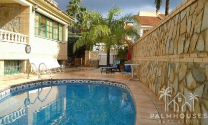 Revente - Villa - Benidorm - Benidorm Centro