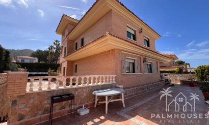Revente - Villa - Benidorm - Benidorm Centro