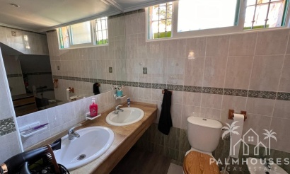 Revente - Villa - Benidorm - Benidorm Centro