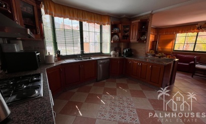 Revente - Villa - Benidorm - Benidorm Centro