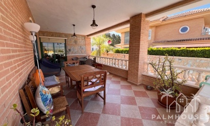 Revente - Villa - Benidorm - Benidorm Centro