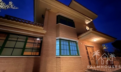 Revente - Villa - Benidorm - Benidorm Centro