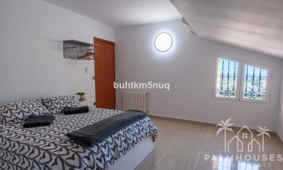 Resale - Villa - Orba - Orba Centro