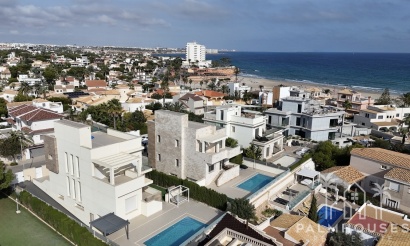 Resale - Villa - Orihuela - La Zenia