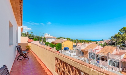 Resale - Villa - Alfaz del Pi - L'Alfás del Pi Centro