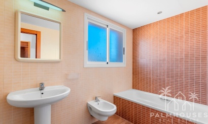 Resale - Villa - Alfaz del Pi - L'Alfás del Pi Centro