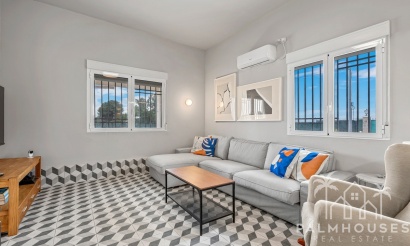 Resale - House - Elche - Elche Centro