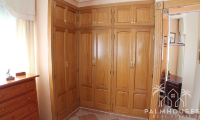 Revente - Villa - Benidorm - Benidorm Centro