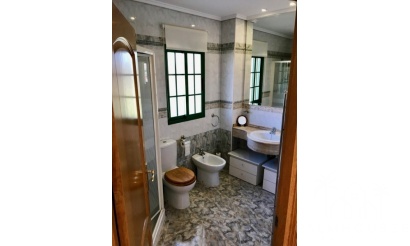 Revente - Villa - Benidorm - Benidorm Centro