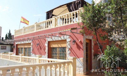 Venta - Villa - Benidorm - Benidorm Centro