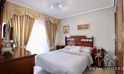 Venta - Villa - Benidorm - Benidorm Centro