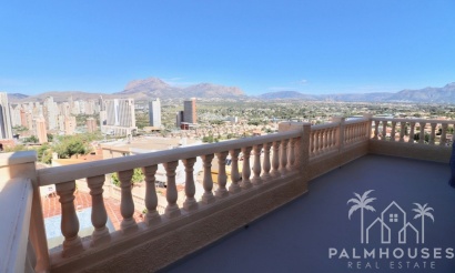 Venta - Villa - Benidorm - Benidorm Centro