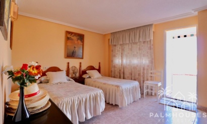 Venta - Villa - Benidorm - Benidorm Centro