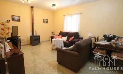 Resale - Villa - Benidorm - Benidorm Centro