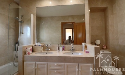 Revente - Villa - Benidorm - Benidorm Centro