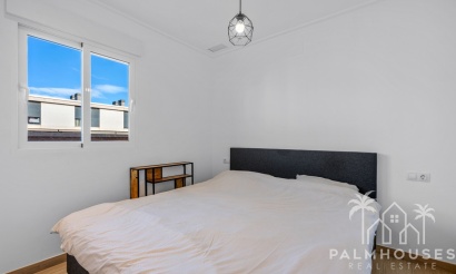 Resale - Apartments - Orihuela - Villamartin