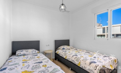 Resale - Apartments - Orihuela - Villamartin