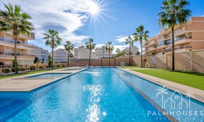 Resale - Apartments - Orihuela - Villamartin