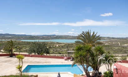 Venta - Villa - San Miguel de Salinas - San Miguel de Salinas Centro