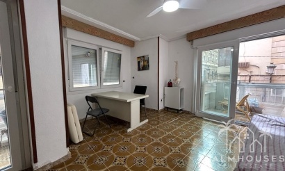 Resale - Apartments - Alicante City - Alicante City Centro