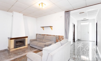 Venta - Casa - Los Montesinos - Los Montesinos Centro