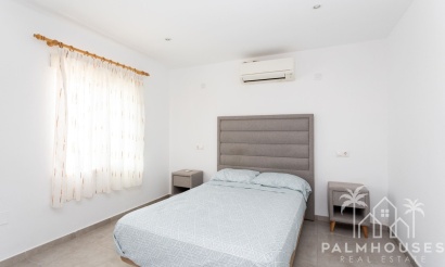 Venta - Casa - Los Montesinos - Los Montesinos Centro