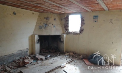 Herverkoop - Plot - Relleu - Relleu Centro