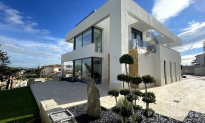Revente - Villa - Benissa - Benissa Centro