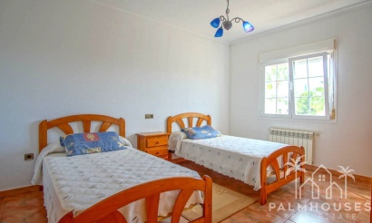 Resale - Villa - Pinoso - Los Pinos