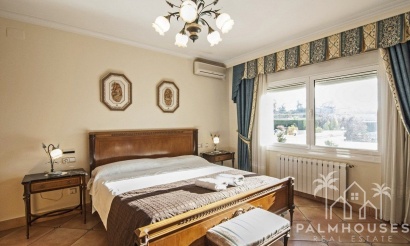 Revente - Villa - Benissa - Benissa Centro
