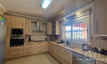 Resale - Villa - Orba - Orba Centro