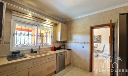 Resale - Villa - Orba - Orba Centro