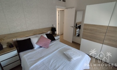 Revente - Villa - Torrevieja - Torrevieja Centro