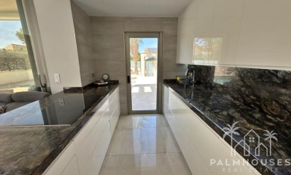 Revente - Villa - Orihuela - Villamartin