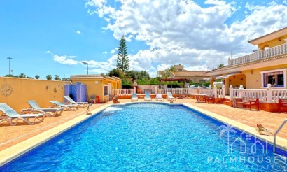 Venta - Villa - Torrevieja - Torrevieja Centro