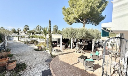 Revente - Villa - Orihuela - Villamartin