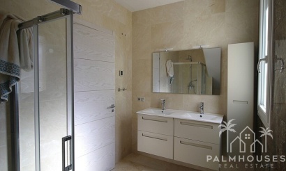 Revente - Villa - Orihuela - La Zenia