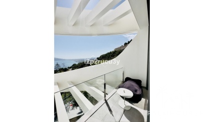 Resale - Villa - Altea