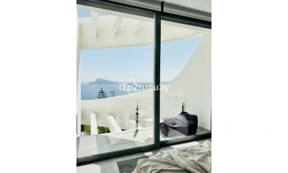 Resale - Villa - Altea