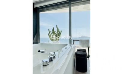 Resale - Villa - Altea