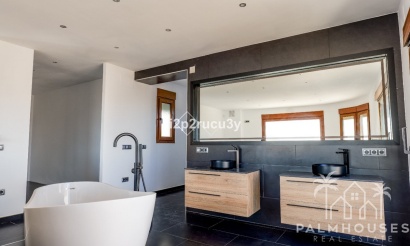 Resale - Villa - Teulada - Moraira