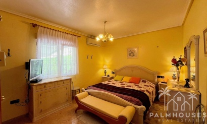 Herverkoop - Villa - Orihuela - Playa Flamenca