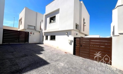 Revente - Villa - Orihuela - Orihuela Costa