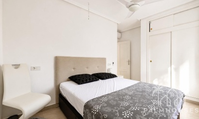 Revente - Villa - Orihuela - Cabo Roig
