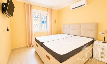 Revente - Villa - Orihuela - Mil Palmeras