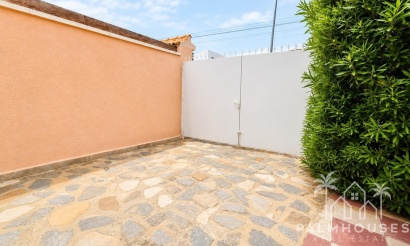 Revente - Villa - Orihuela - Mil Palmeras