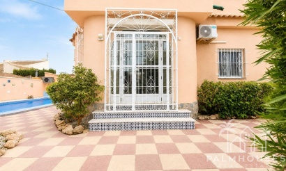 Revente - Villa - Orihuela - Mil Palmeras