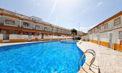 Venta - Villa - Los Alcazares - Los Alcazares Centro