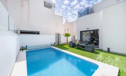 Revente - Villa - Torrevieja - Torrevieja Centro