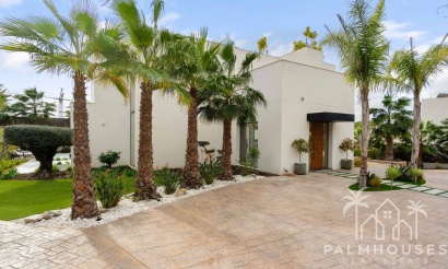 Revente - Villa - Orihuela - Villamartin